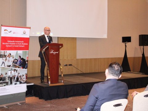 Məcburi köçkünlərin sosial sahibkarlıq brendləri təqdim olunub