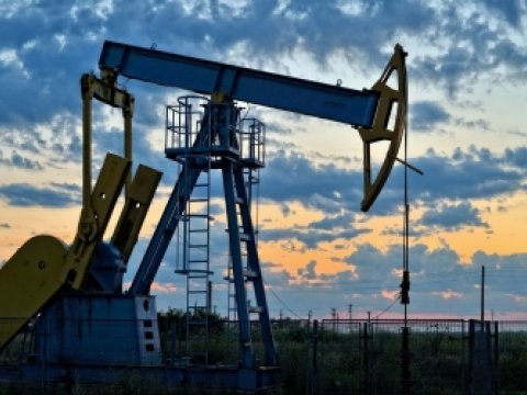 Azərbaycan neftinin qiyməti ucuzlaşdı 