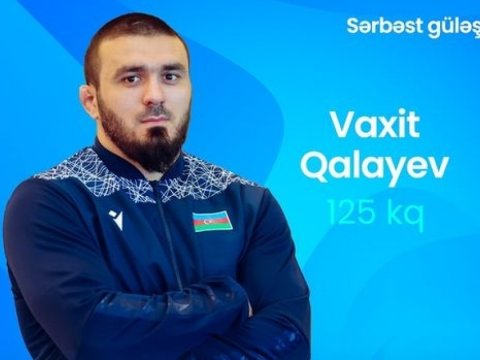 Güləşçimiz erməni rəqibinə qalib gəldi
