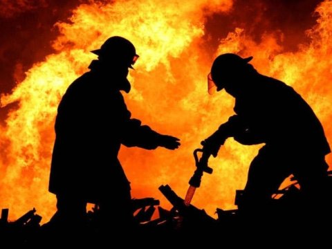 Bakıda 12 otaqlı evdə yanğın olub