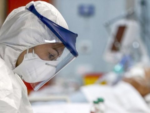 Günün yoluxma və peyvənd statistikası