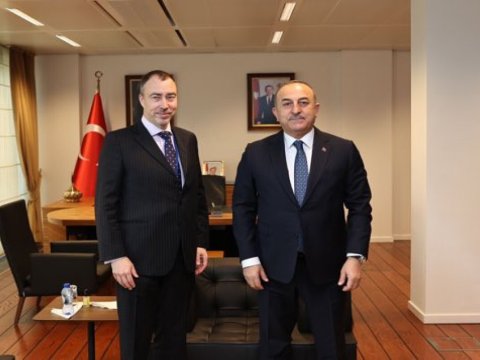 Çavuşoğlu Toivo Klaarla görüşdü
