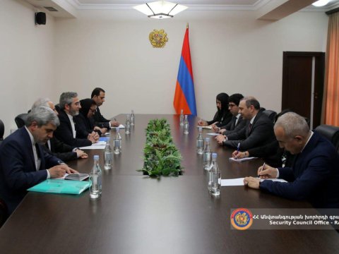 İran XİN başçısının müavini İrəvanda 