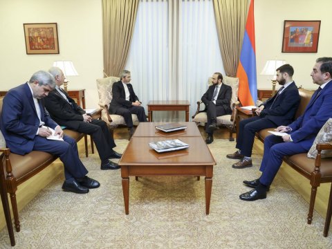 Ermənistan və İran arasında Laçın yolu müzakirəsi