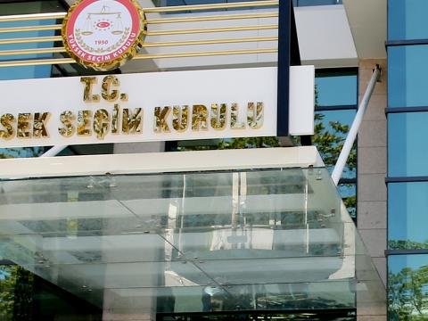 Türkiyə seçkiləri: Namizədlər neçə imza toplayıb?