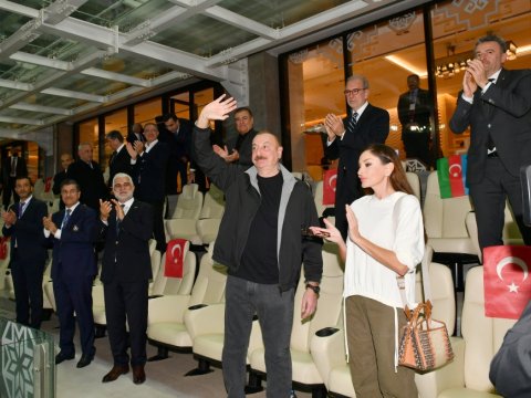 Prezident və xanımı “Qarabağ” -“Qalatasaray” oyununda - FOTOLAR