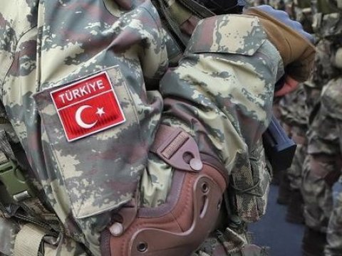 Türkiyə ordusunda hərbçilərin sayı ARTIRILIR
