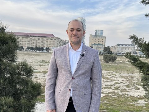 Bulvar İdarəsi deputatı TƏKZİB ETDİ