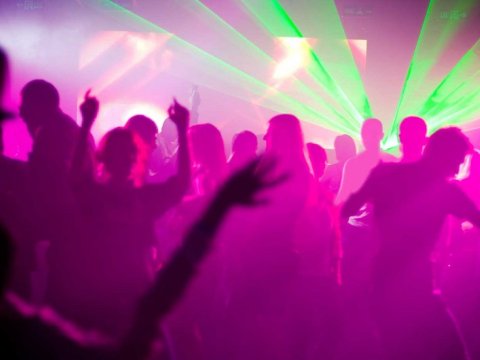 Deputatdan gənclərə irad: TikTokda atılıb-düşürlər