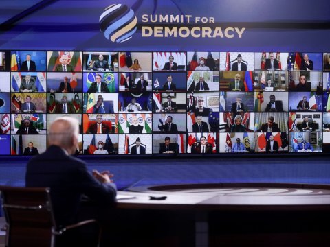 Pakistan Demokratiya Sammitindən imtina etdi
