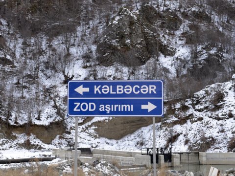 Zod aşırımında qəza - Sürücü xəsarət aldı