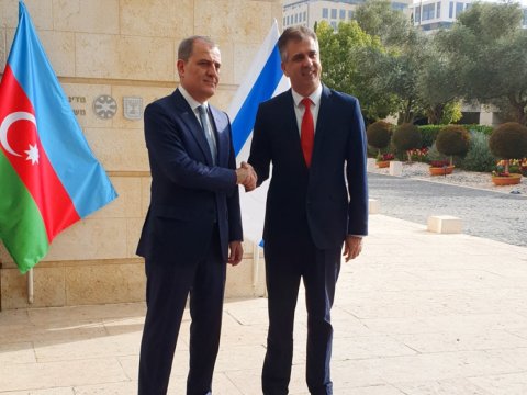 Nazir israilli həmkarına erməni təxribatlarından DANIŞDI