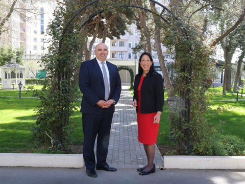 Blinkenin köməkçisi Azərbaycana gəldi