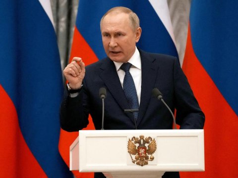 Rusiyanı tərk edən Qərb şirkətlərinin yerini doldururuq - Putin
