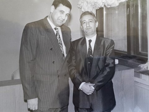 Bir şəklin tarixçəsi - Beş prezidentlə işləmiş köməkçi - Güllələnmiş MƏMUR