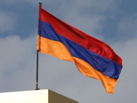 Ermənistanda bayrağa görə cəzalar sərtləşdirilir