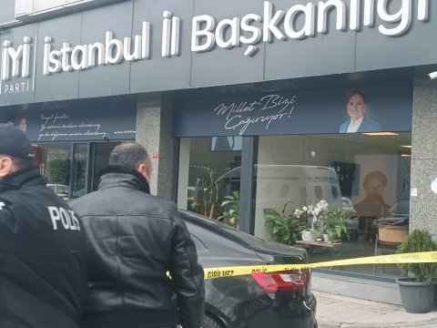 İYİ Partiyanın qərargahına hücum edən şəxs saxlanıldı - YENİLƏNİB 