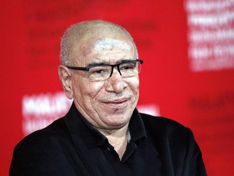 Məşhur aktyor deputat olmaq istəyir 