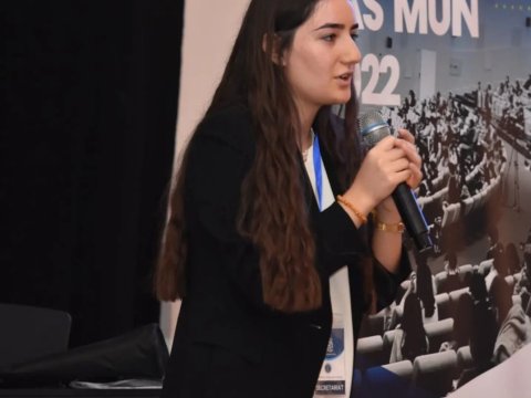 Azərbaycanlı şagird ABŞ-ın 10 universitetindən qəbul dəvəti aldı - FOTO