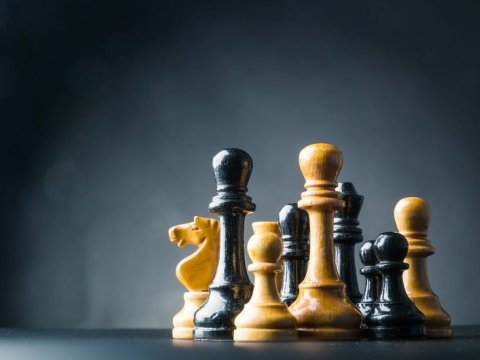 Şahmat tacı uğrunda görüşlərin təqvimi açıqlandı