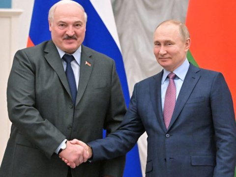 Putin Lukaşenko ilə görüş keçirdi 