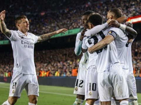 “Real” “Barselona”ya qalib gələrək finala çıxdı