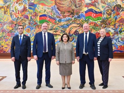 Spiker dostluq qrupunun rəhbəri ilə görüşdü