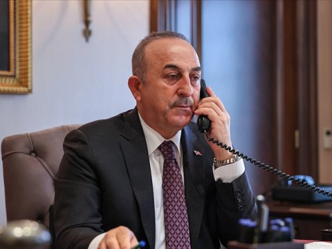 Türkiyə və Qazaxıstan XİN başçıları telefonla danışdı
