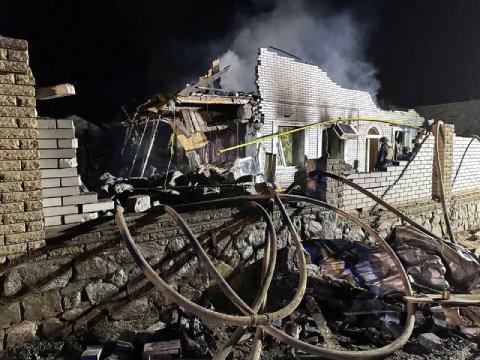 Rusiya Zaporojyeni atəşə tutdu - Uşaq öldü, 2 nəfər yaralandı (FOTOLAR)