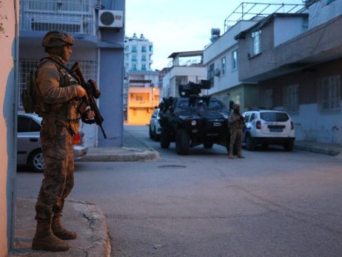 “Kökünü Qurutma Əməliyyatı”: 77 ünvanda axtarış aparıldı