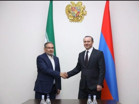 Armen Qriqoryan iranlı həmkarı ilə görüşdü 