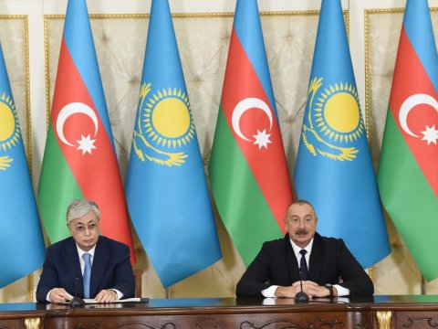 Prezidentlər mətbuata bəyanatla çıxış ediblər - YENİLƏNİB 