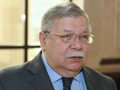 “Xəstə idi, həm də kaprizləri vardı” - Xalq artistləri Azərpaşa Nemətovdan danışır