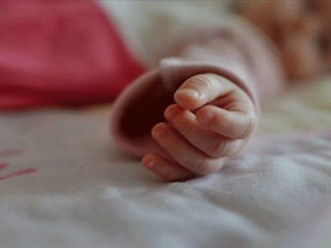 Körpəsi öldü, bir həftə sonra xəbəri oldu: “Elə bilirdim yatıb”