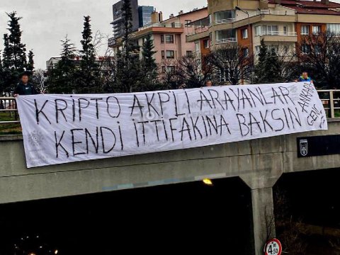 İncenin partiyasından Karamollaoğluya qəribə cavab - Özünüzə baxın!