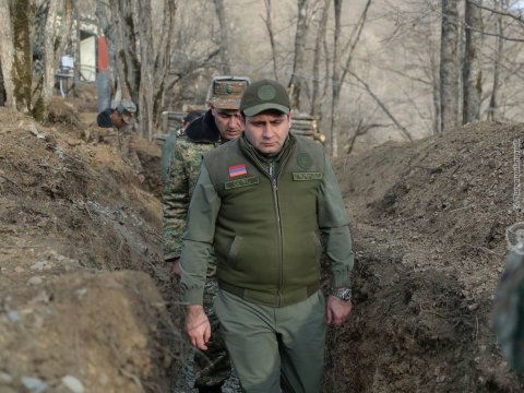 Papikyan Brüssel səfərini yarıda qoydu - Təcili İrəvana qayıdır