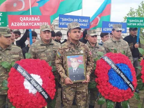 Şəhid gizirimiz dəfn edildi - YENİLƏNİB