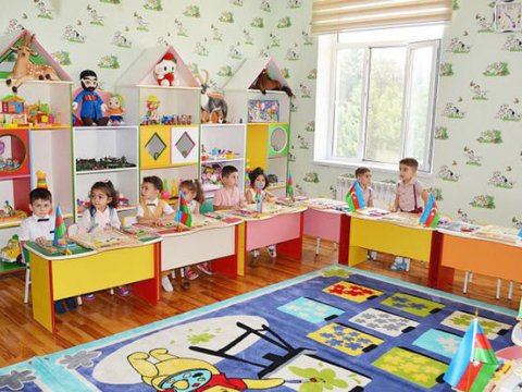 Nazirlikdən valideynlərə çağırış - Pul istəsələr, bizə deyin