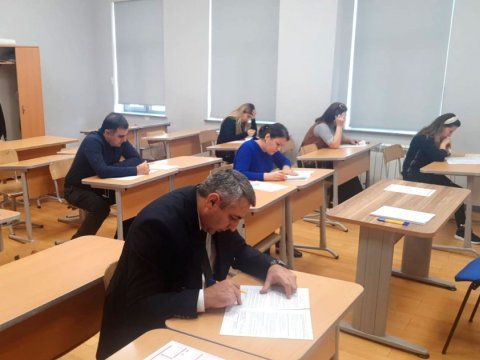 Məktəb direktoru vəzifəsinə test imtahanlarına başlanılır