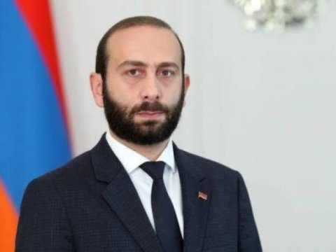 Mirzoyan Özbəkistana gedir 