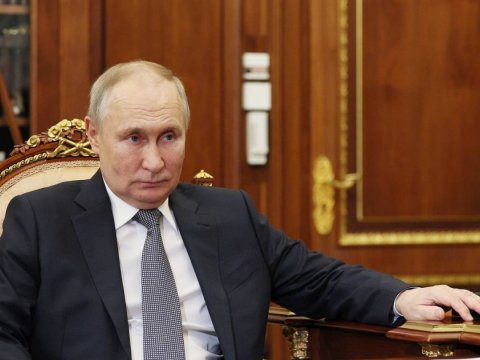 Putin Təhlükəsizlik Şurasını TOPLAYIR