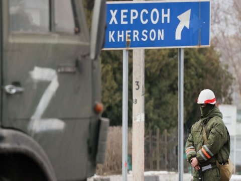 Ruslar yenə Xersonu vurdu - Qadınlar öldü