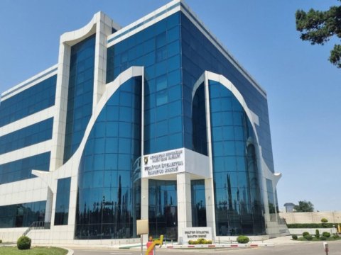 Nazirlikdən qaydaları pozan sürücülərə MÜRACİƏT