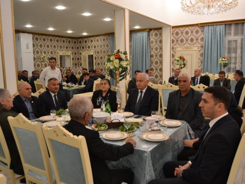 Füzulidə şəhid ailələri üçün iftar süfrəsi açılıb - FOTOLAR