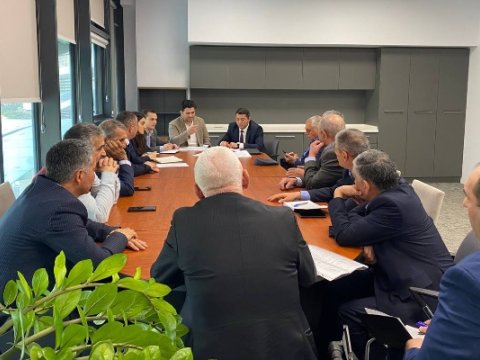 Azad edilmiş ərazilərin sakinləri ilə görüşlər davam edir