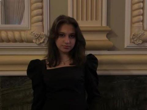 I kurs tələbəsi xərçəngdən vəfat etdi 