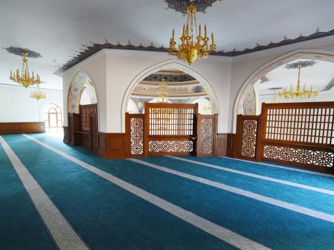 “Cümə” məscidində 600 nəfər ibadət edə biləcək