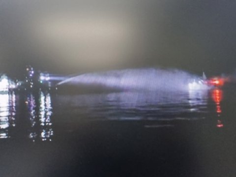 Koreya sahillərində Rusiya gəmisi yandı - İtkin düşənlər var