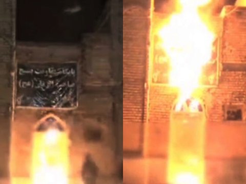 SEPAH-ın bazası yandırıldı - VİDEO