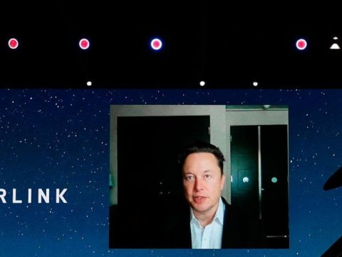 İlon Mask Ukraynaya göstərdiyi yardımın həcmini açıqladı